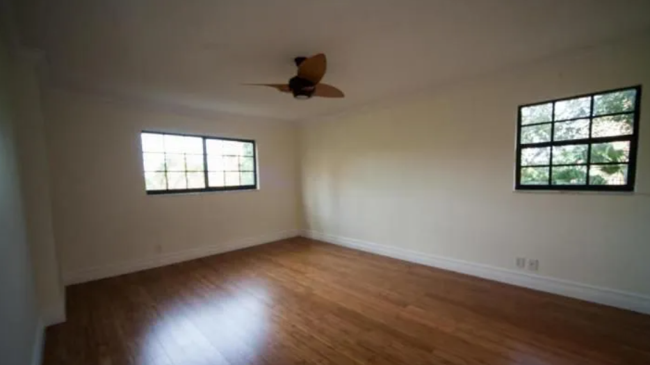 250 East Royal Palm Rd, Apt #2A Boca Raton, FL 33432